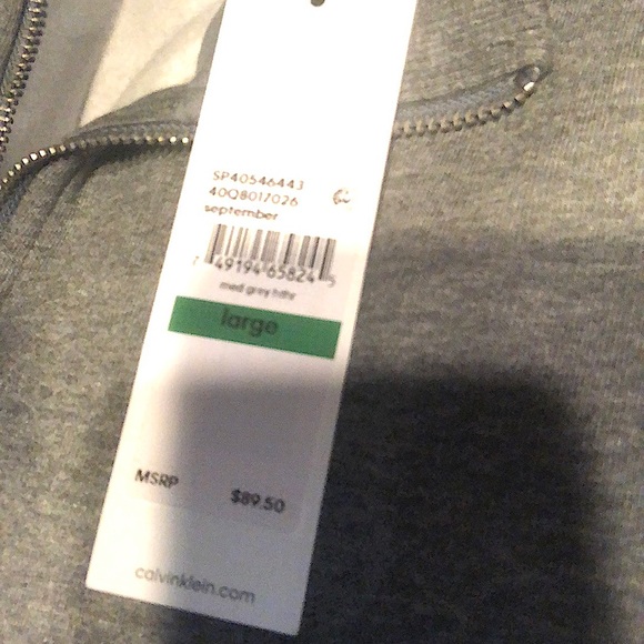 Calvin Klein sweater - Picture 2 of 4